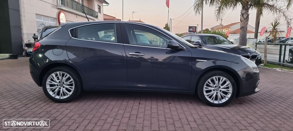 Alfa Romeo Giulietta 1.6 JTDm Sprint Speciale J18 - 6