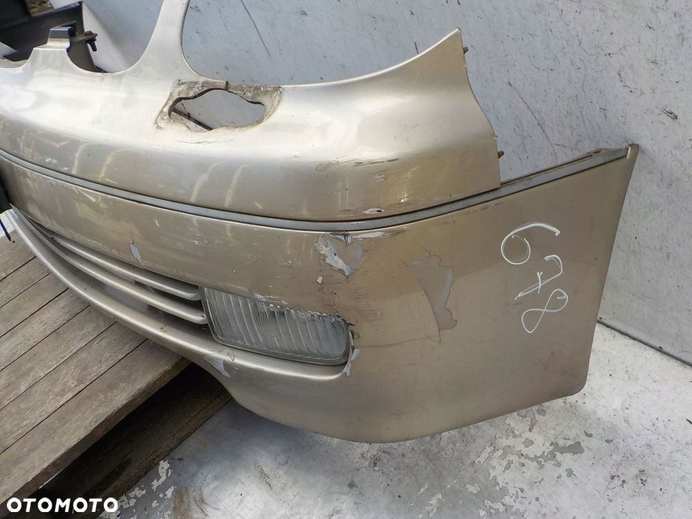 678 LEXUS GS300 ZDERZAK PRZÓD PRZEDNI - 9