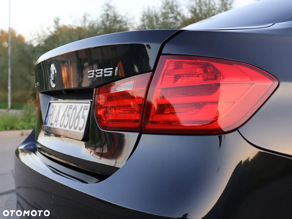 BMW Seria 3 - 36