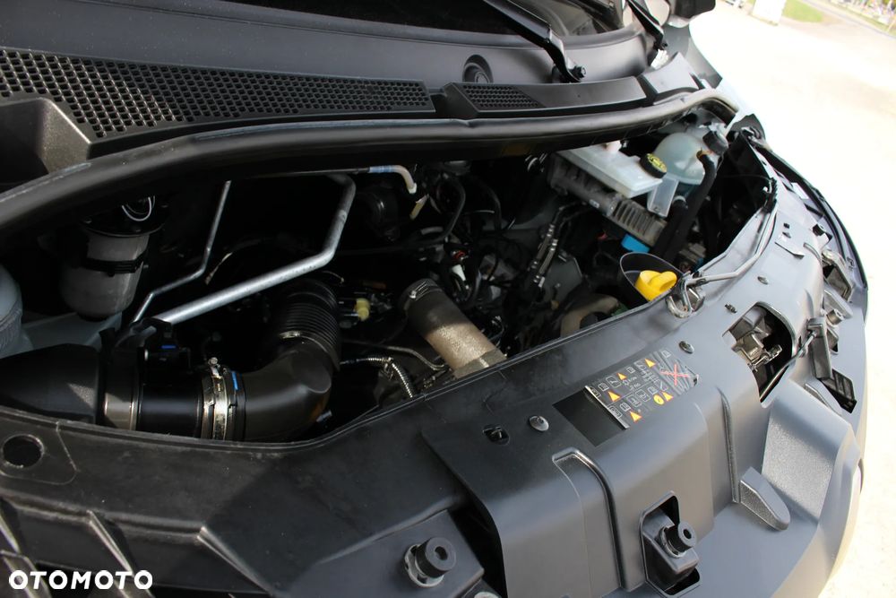 Renault MASTER *2.3 DCI 145 KM*/KONTENER-FIRANKA+ WINDA 750/ KLIMA/ MANUAL /*SERWIS FR*/ STAN IDEALNY / - 33