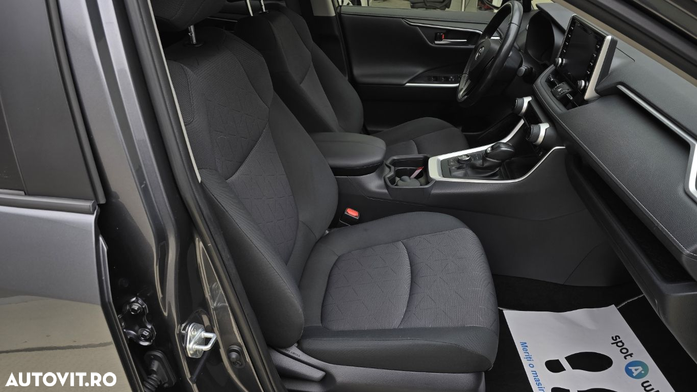 Toyota RAV4 - 19