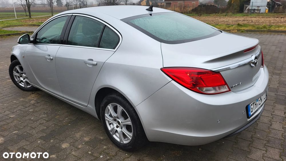 Opel Insignia - 4