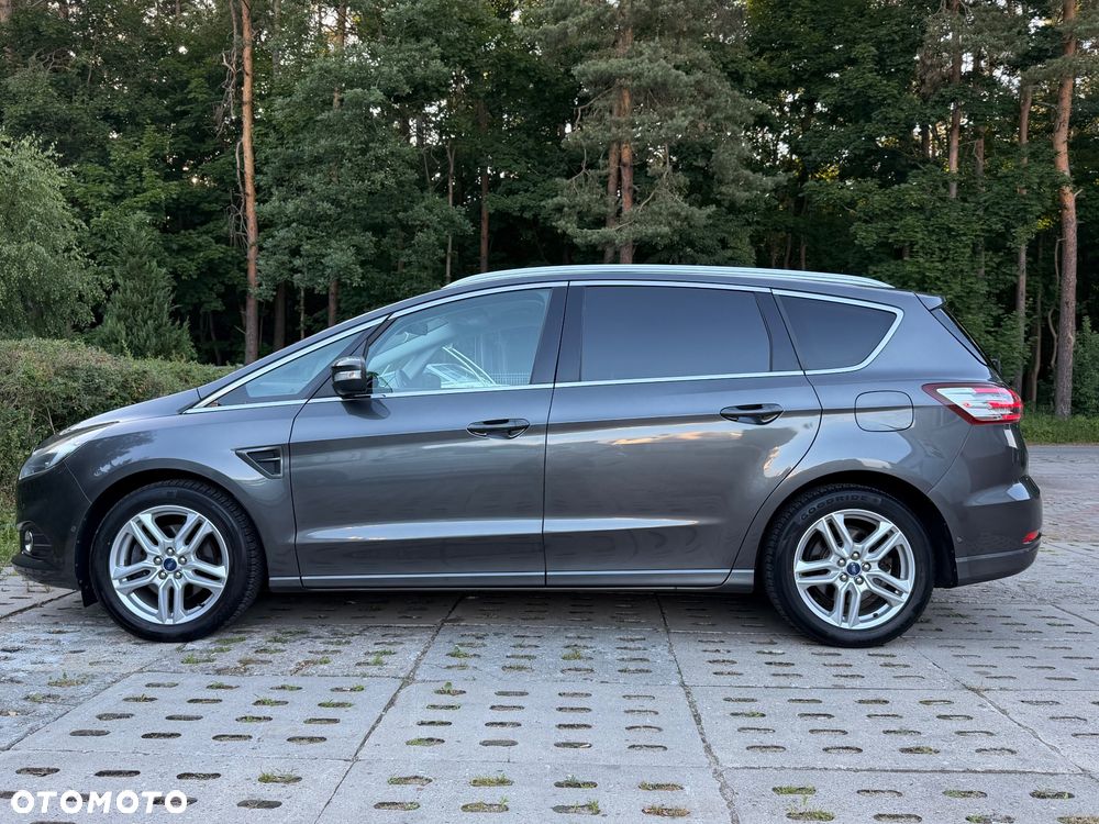Ford S-Max 2.0 EcoBlue Titanium - 17