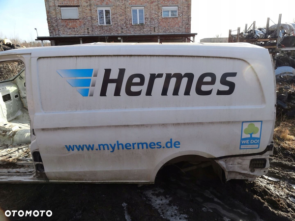 ćwiartka błotnik tył mercedes vito w447 long