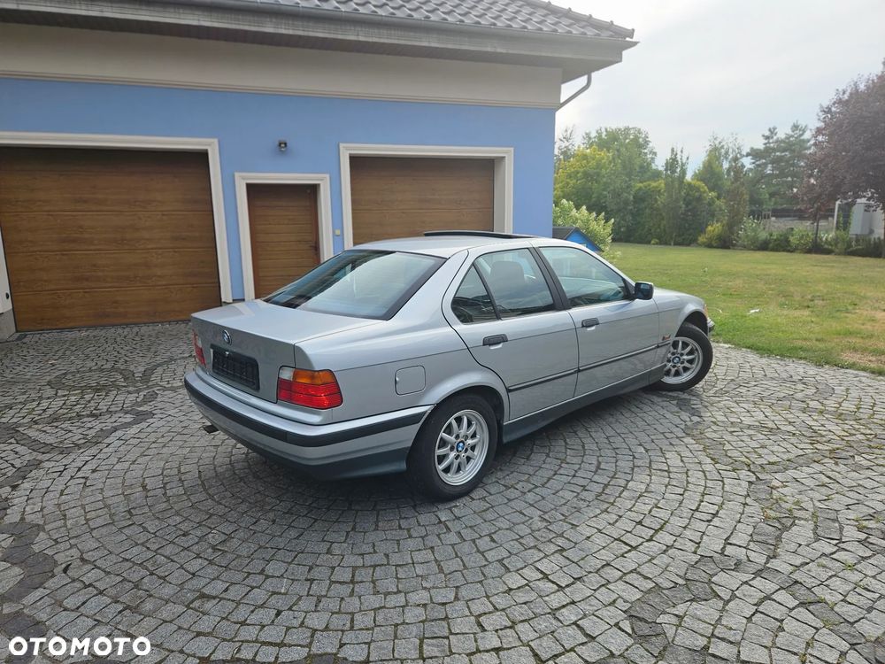 BMW Seria 3 - 5