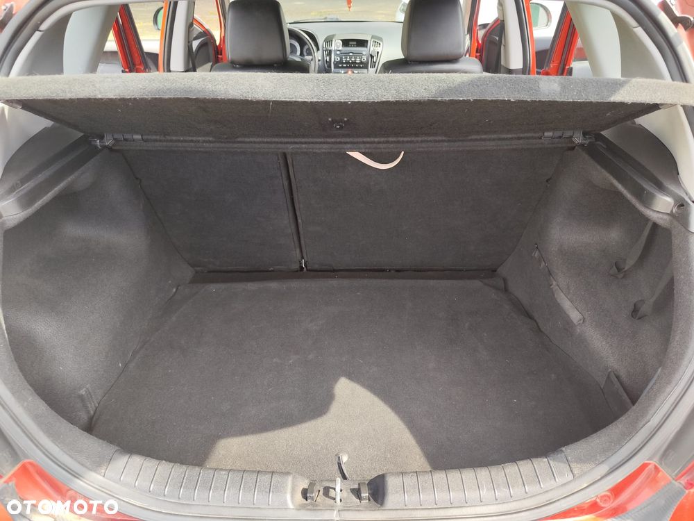 Kia Ceed 1.4 Comfort - 24