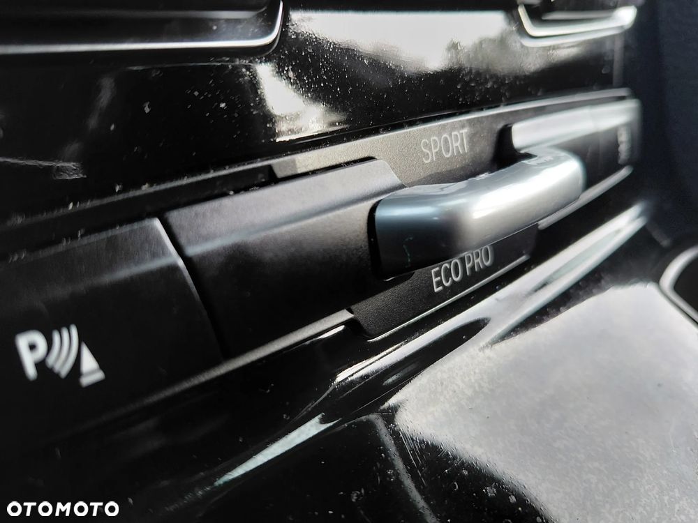 BMW Seria 2 220d xDrive M Sport - 24