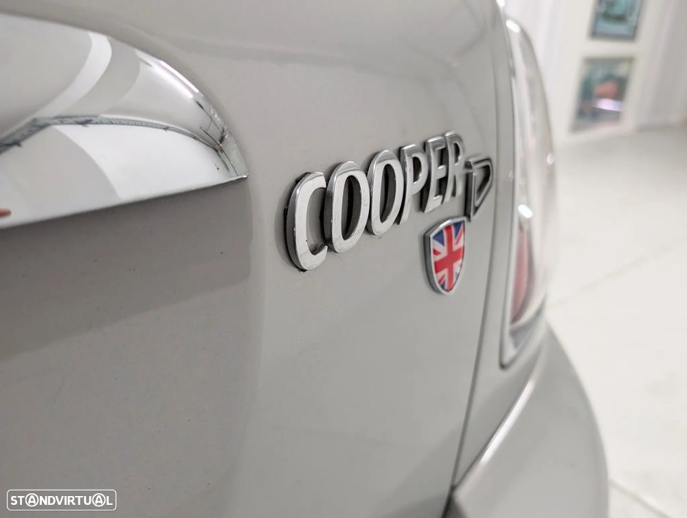 MINI Cabrio Cooper D - 7
