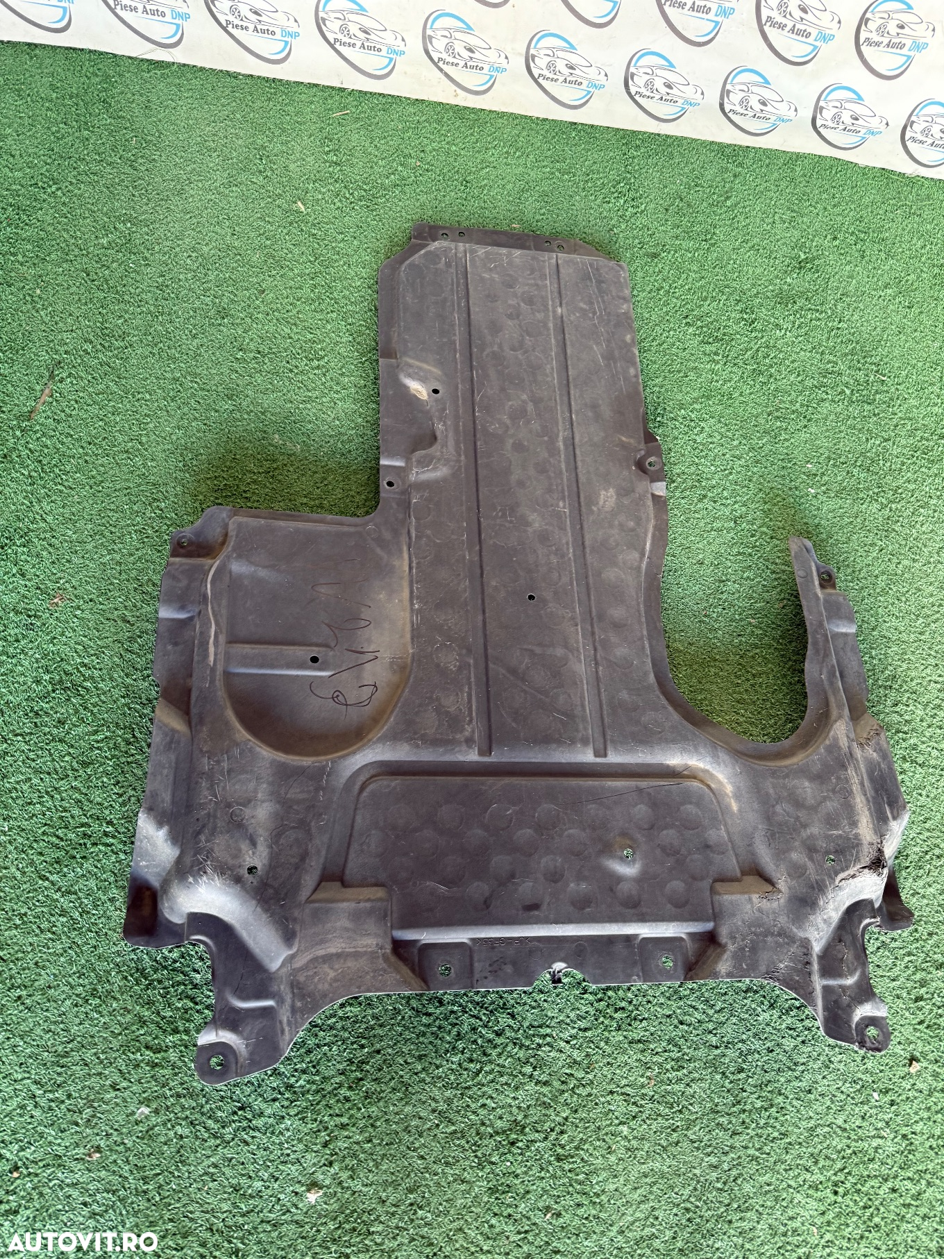 Scut mercedes e class w213 - 3
