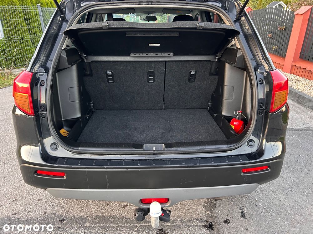 Suzuki Vitara 1.6 Comfort 2WD - 16