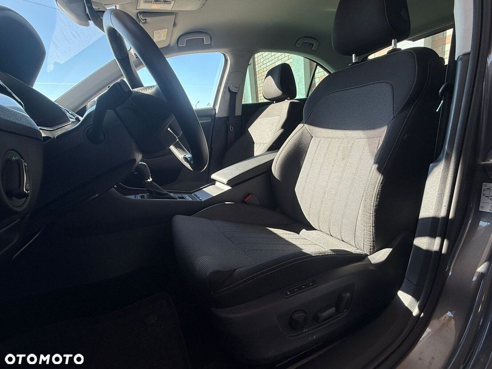Skoda Superb 2.0 TDI SCR Style DSG - 10