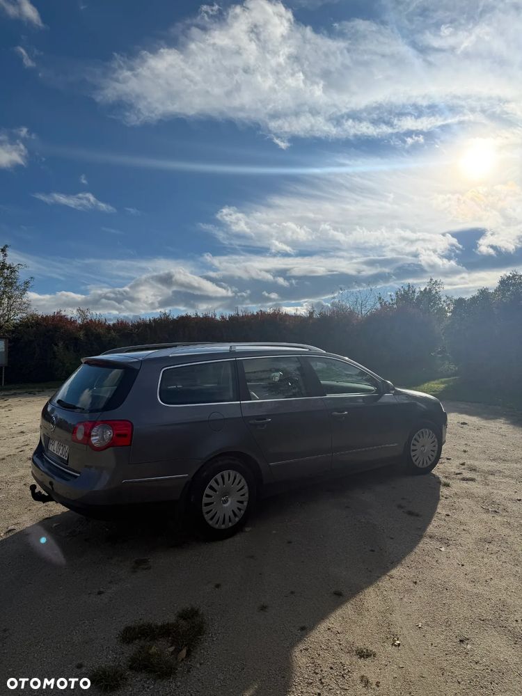 Volkswagen Passat 2.0 TDI 4Mot Comfortline - 12