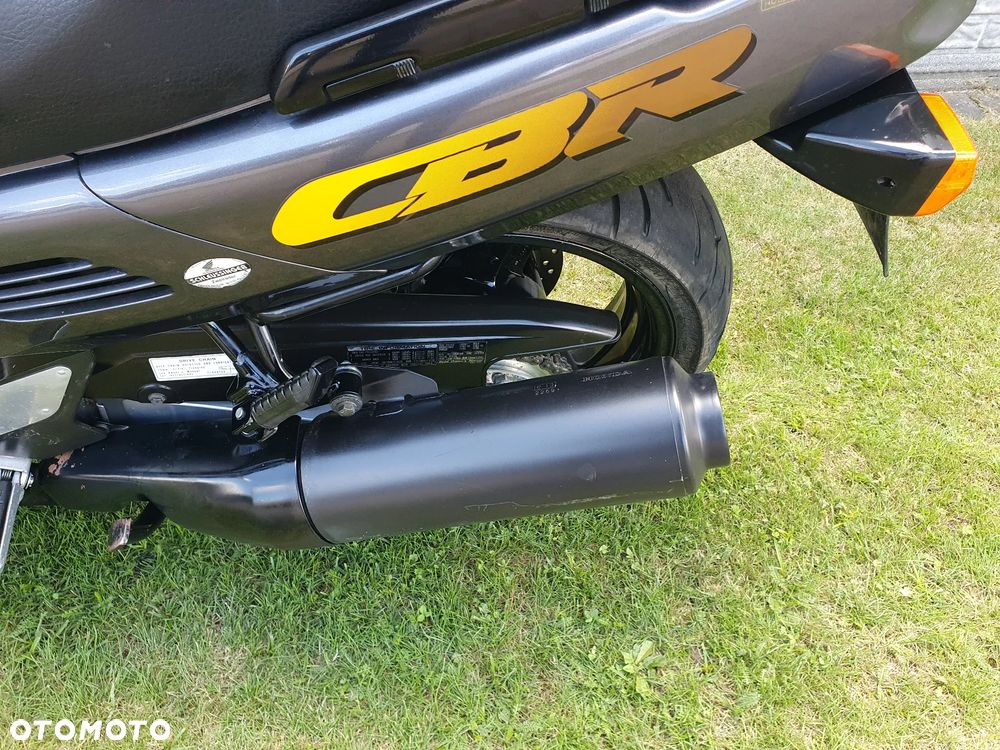 Honda CBR - 4