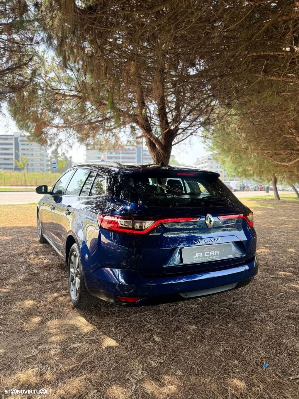 Renault Mégane 1.5 Blue dCi Bose Edition - 11