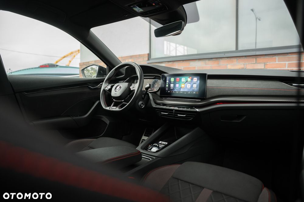 Skoda Octavia 2.0 TDI DSG 4x4 RS - 29