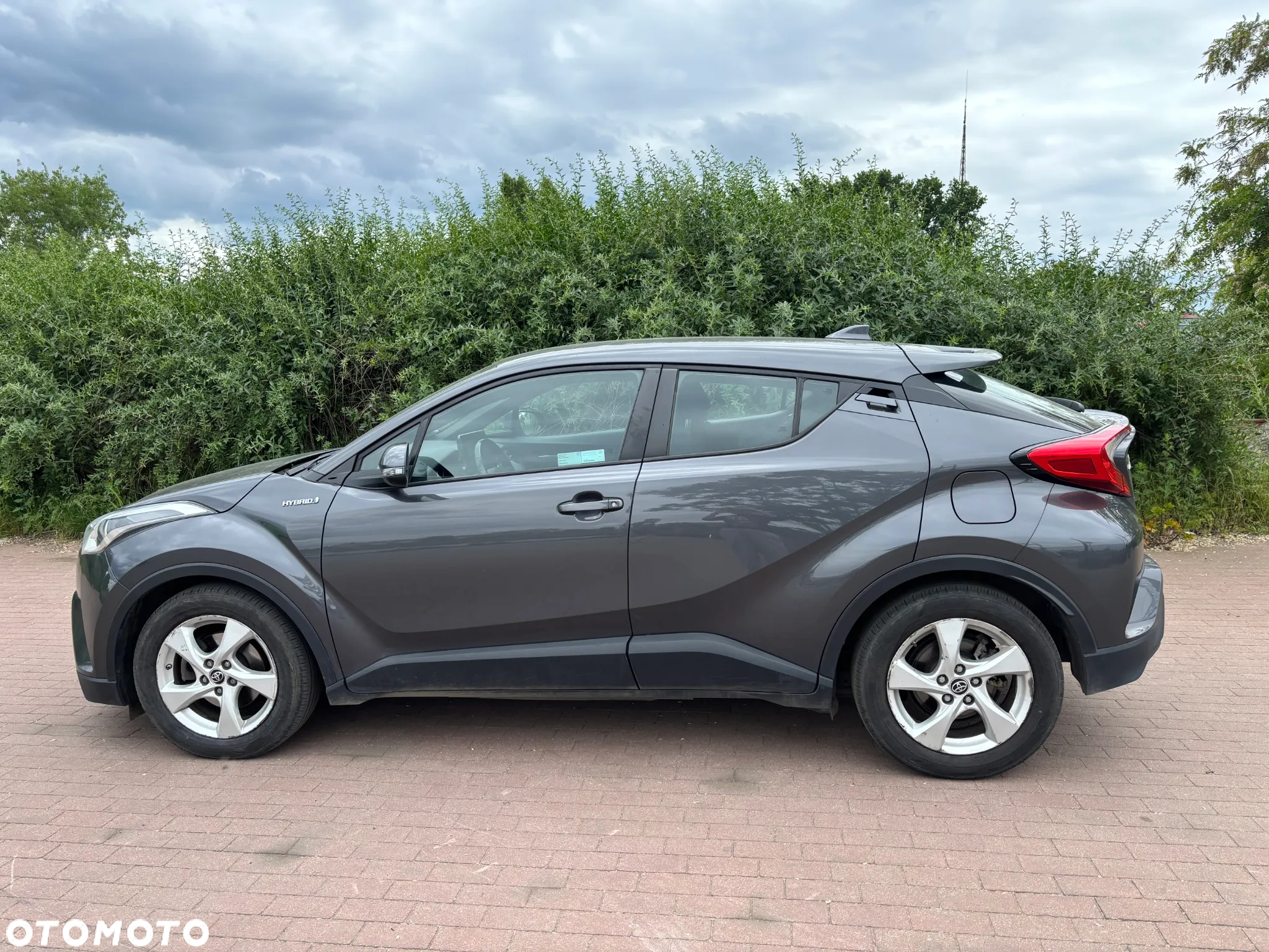 Toyota C-HR 1.8 Hybrid Executive - 2
