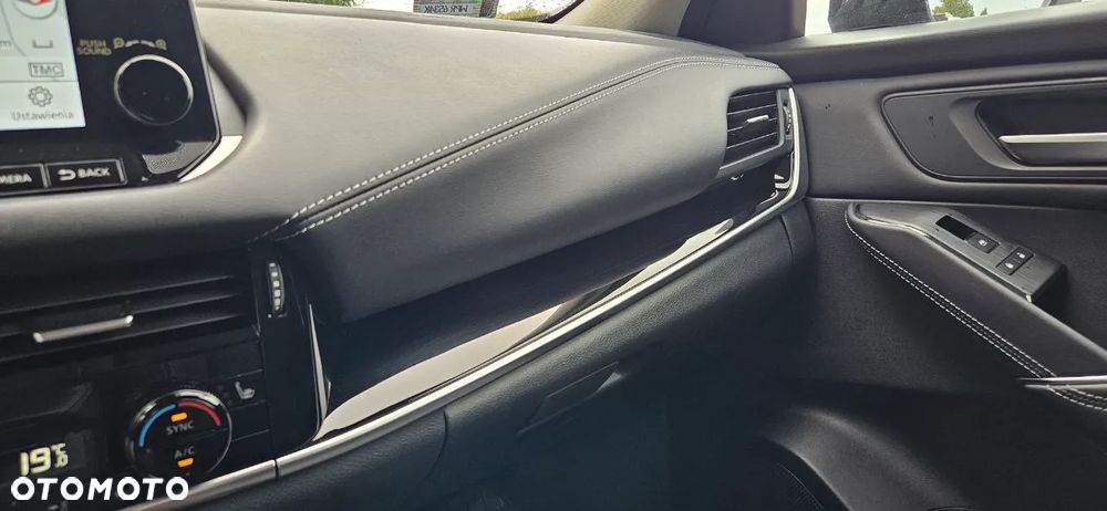 Nissan Qashqai 1.3 DIG-T MHEV N-Connecta Xtronic - 22