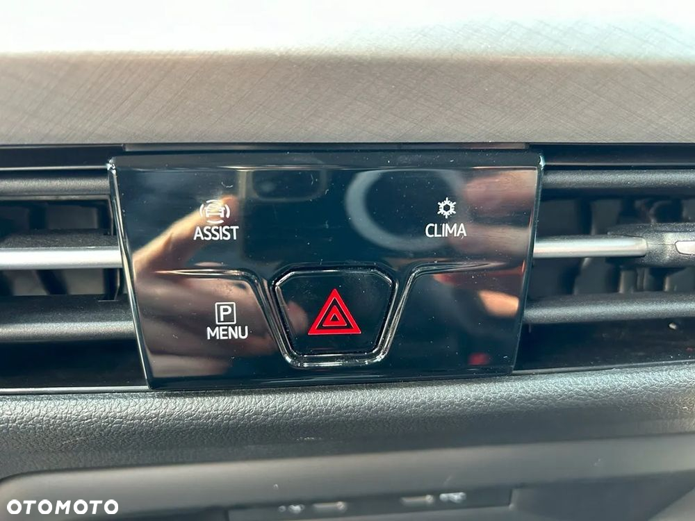 Volkswagen Golf - 17