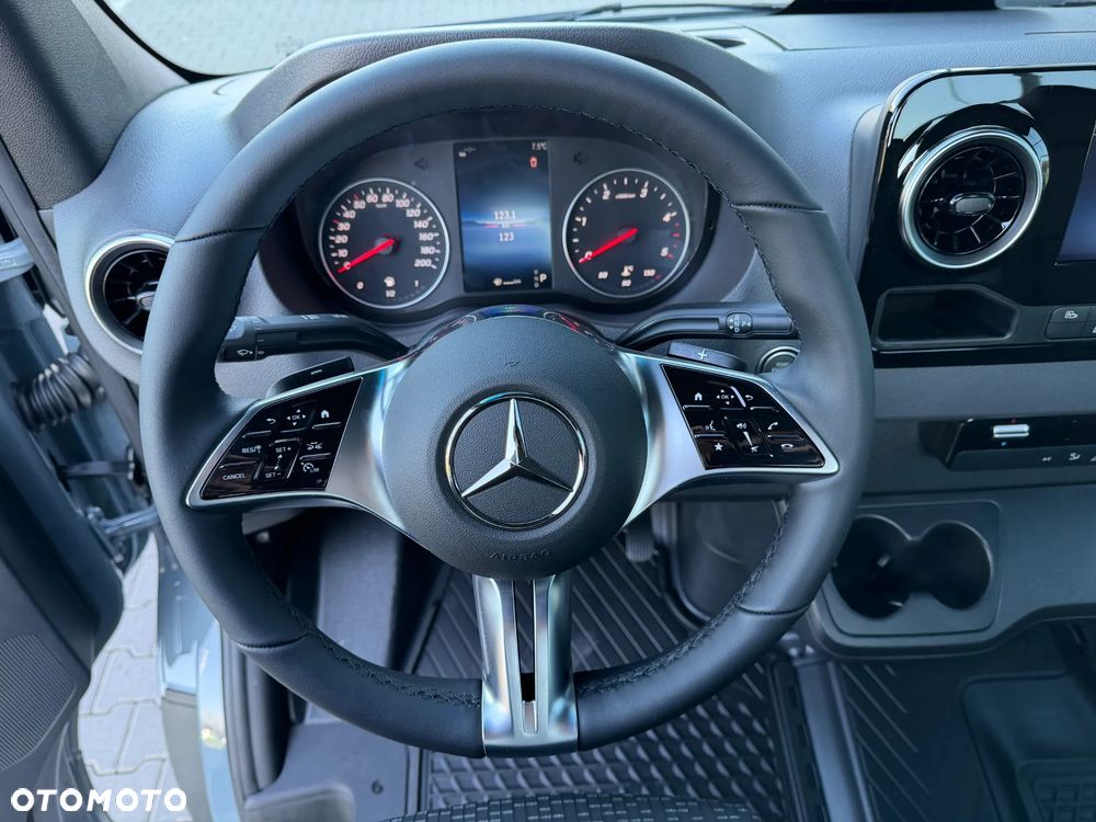 Mercedes-Benz Sprinter 319 CDI Podwozie 4325 mm - Autolaweta KEGGER - 33