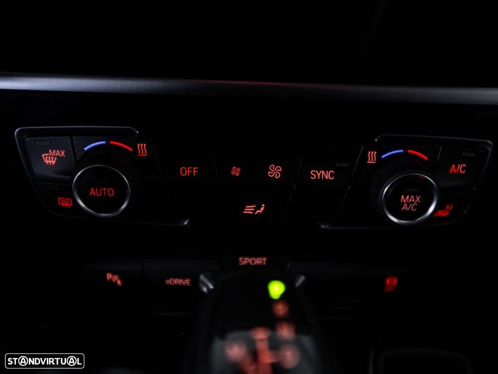 BMW 225xe Active Tourer Advantage - 22