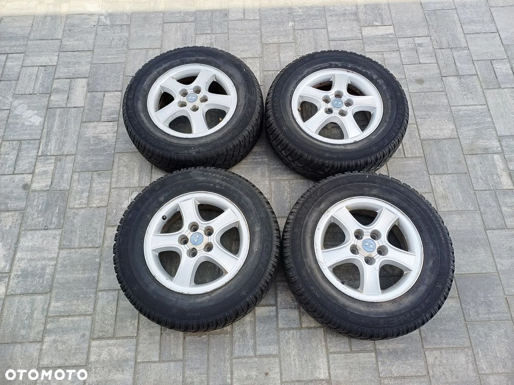 FELIGI Z OPONAMI ALUMINIOWE HYUNDAI SANTEA FE I R16 5X114,3 ET46 67.1MM OPONY TERENOWE 225/70 ZIMA NR1