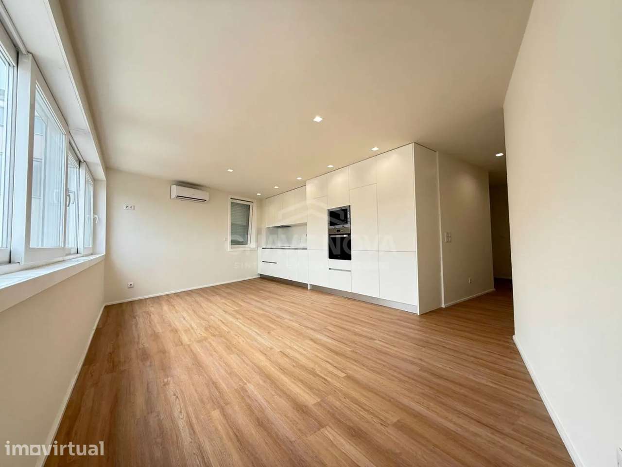 T2 Duplex Novo, em Matosinhos Sul - Grande imagem: 2/16