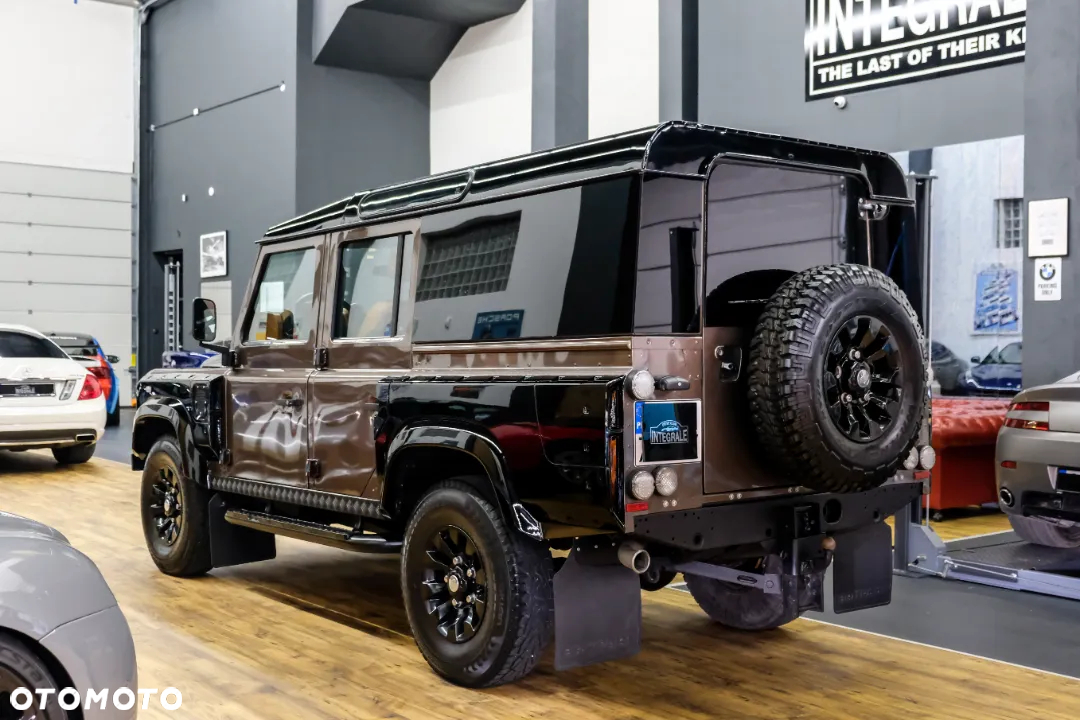 Land Rover Defender 110 2.2 TD4 SE - 6
