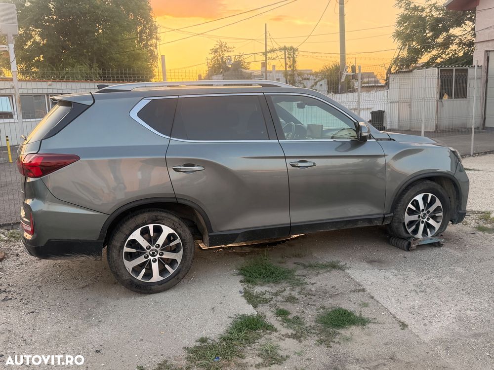 SsangYong REXTON G4 2.2 e-XDI 4WD Premium - 3