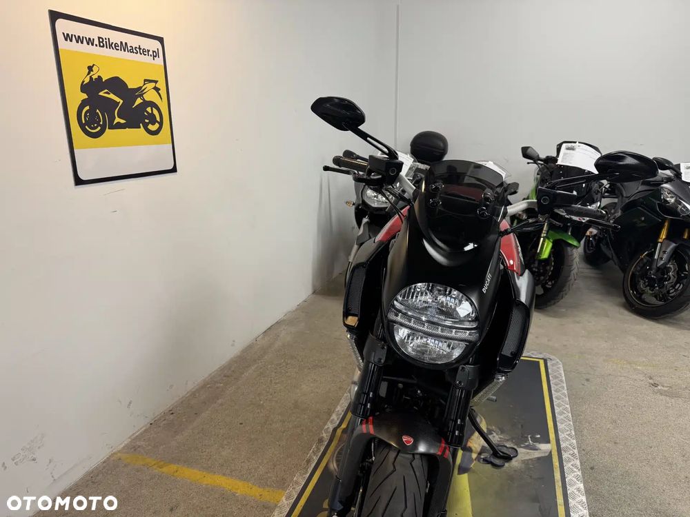 Ducati Diavel - 35