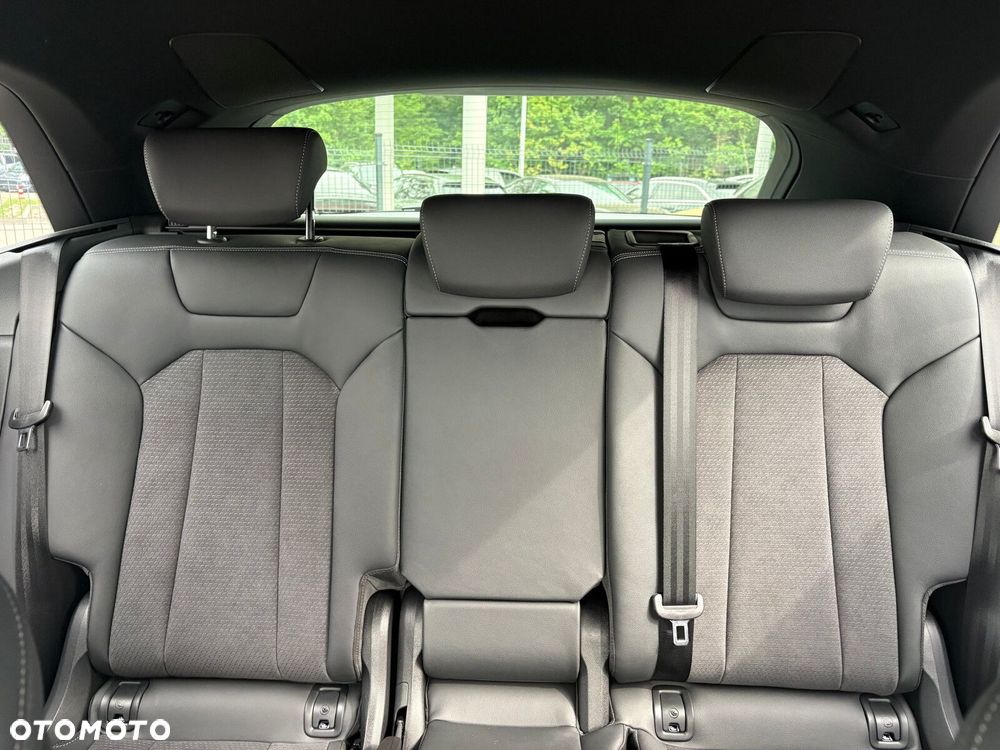 Audi Q8 - 15