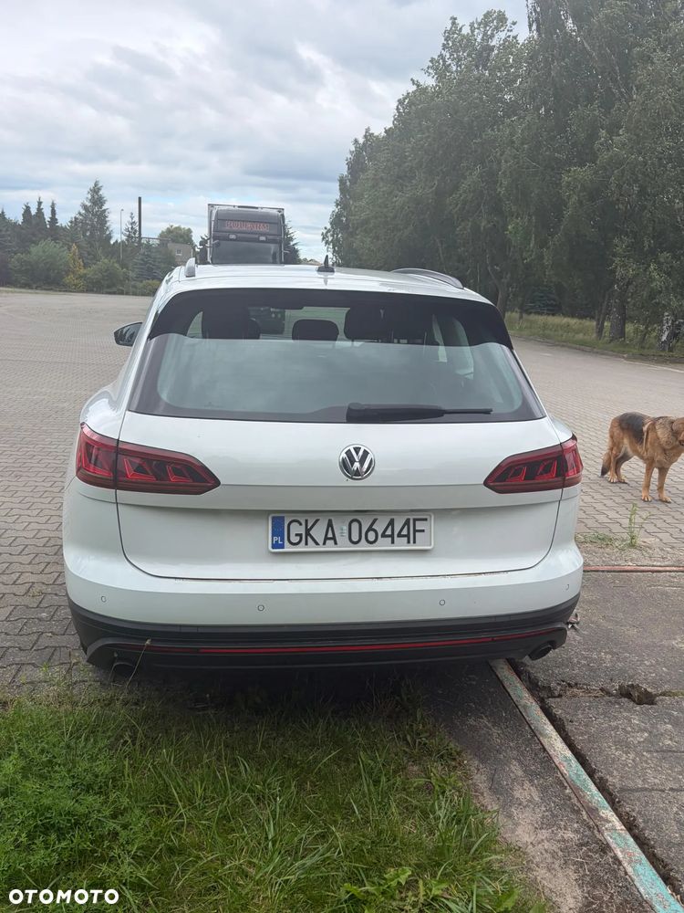 Volkswagen Touareg 3.0 V6 TDI SCR 4Mot - 2