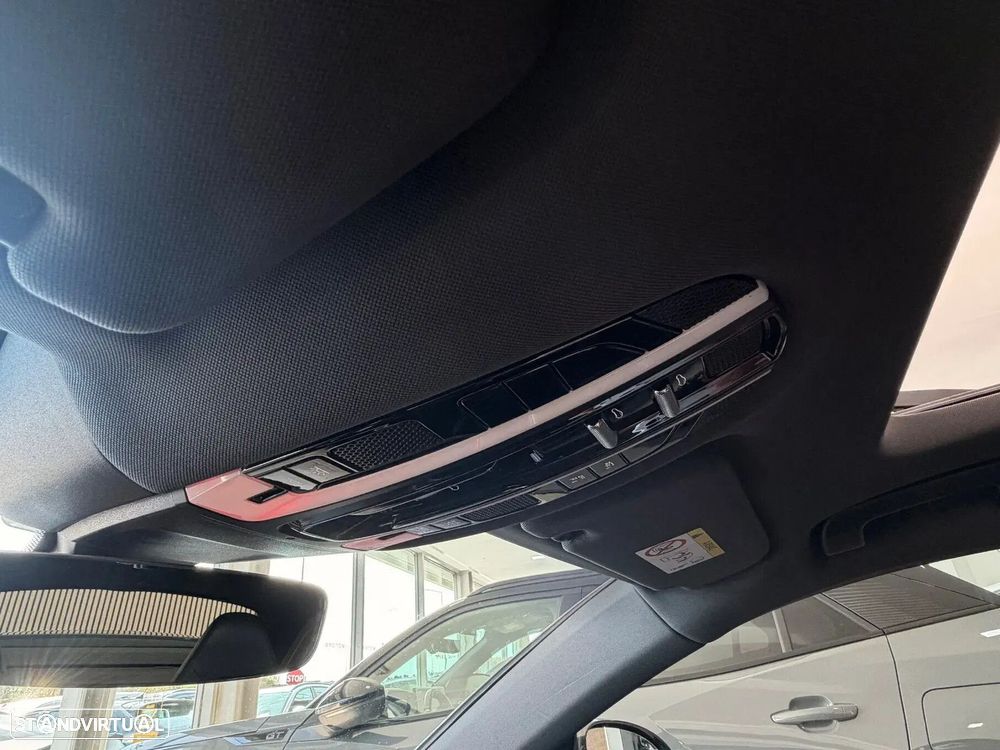 Porsche Panamera - 16