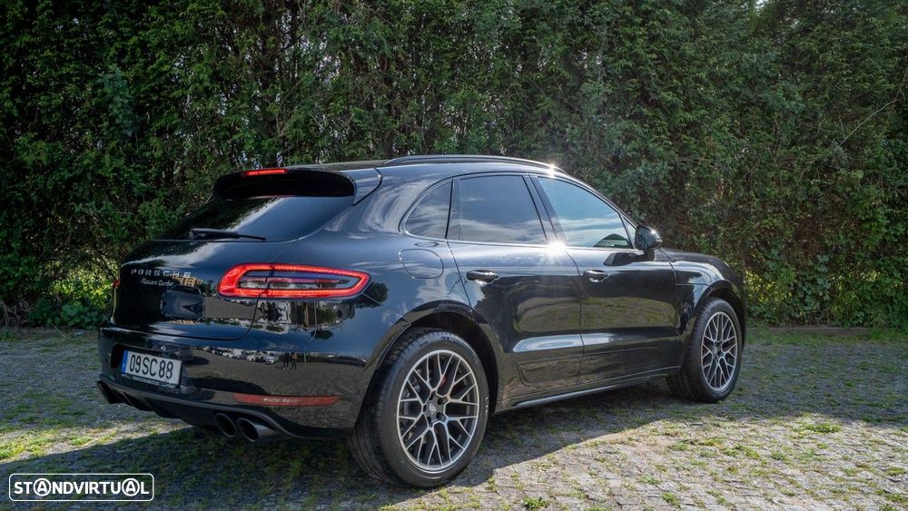 Porsche Macan Turbo Performance Package - 14
