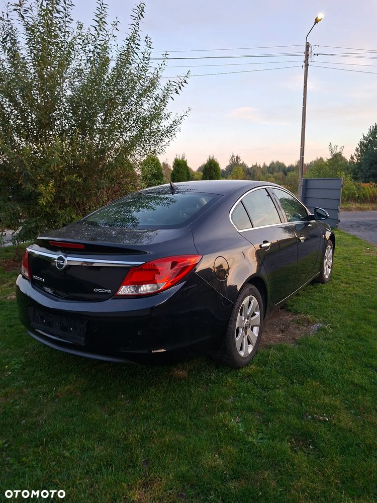 Opel Insignia - 11