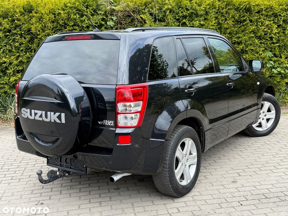 Suzuki Grand Vitara 2.0 Club - 5