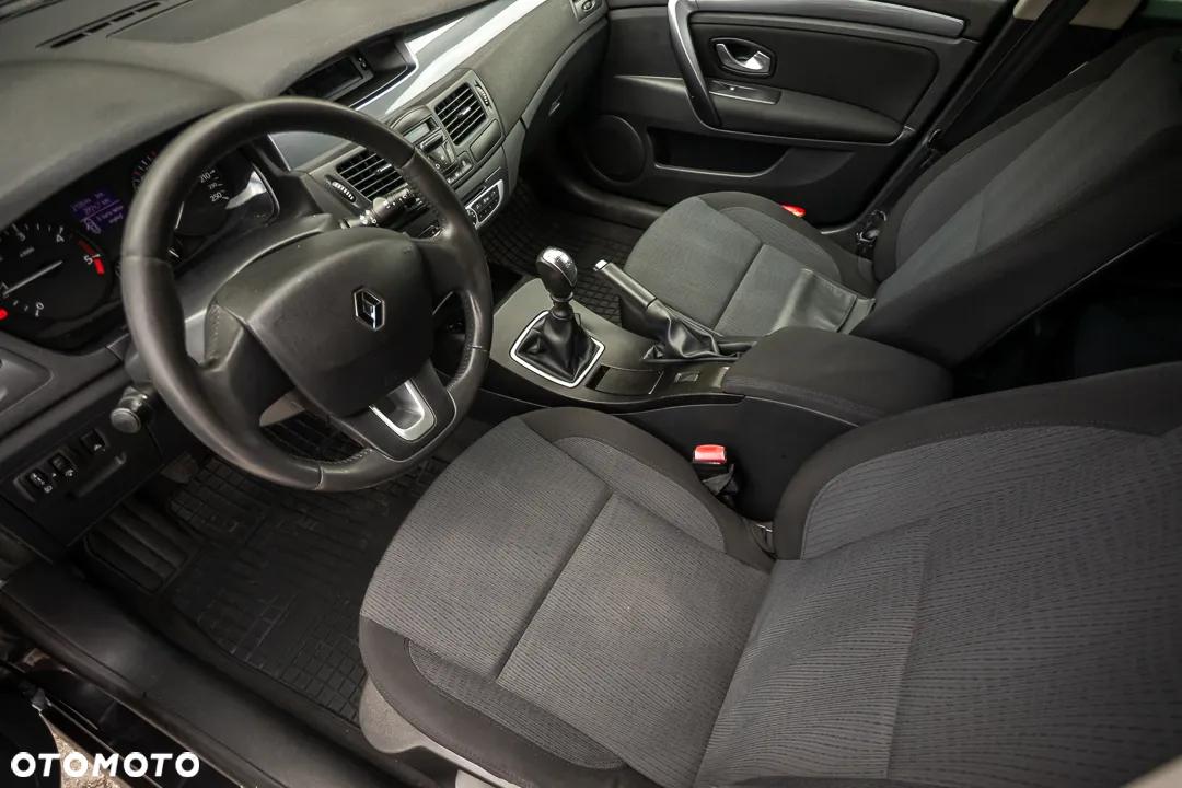 Renault Laguna 1.5 dCi Expression - 15