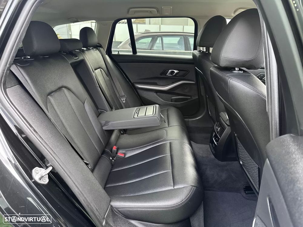 BMW 318 d Aut. Edition M Sport Shadow - 54