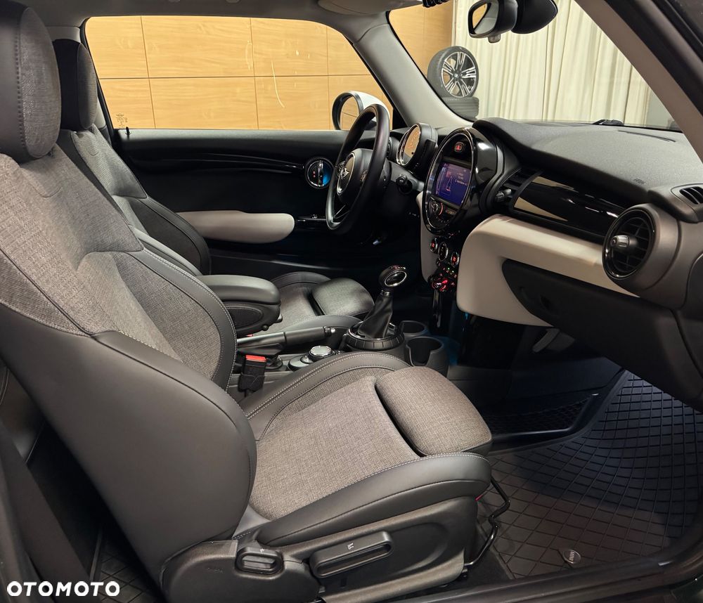 MINI Cooper - 9