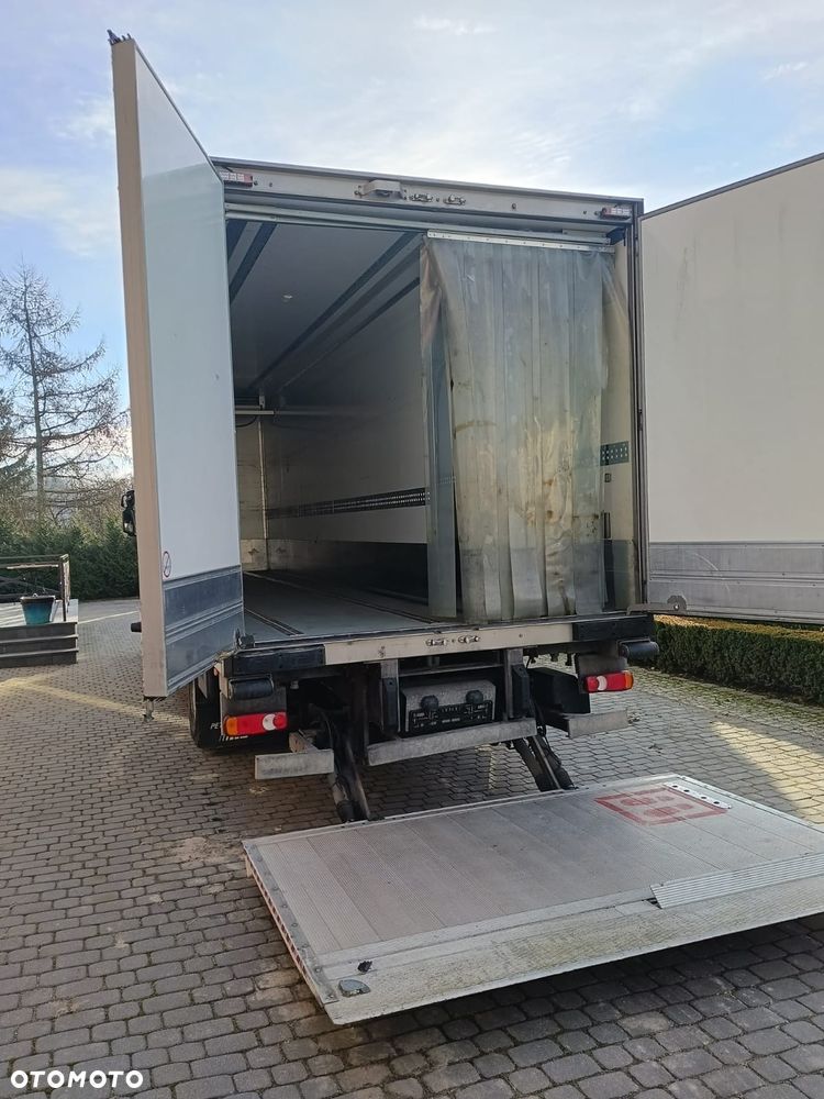 Zabudowa chłodnicza PETIT FORESTIER 18 EPAL 1 lub 2 komory | Carrier Supra | Winda 1500 kg - 4