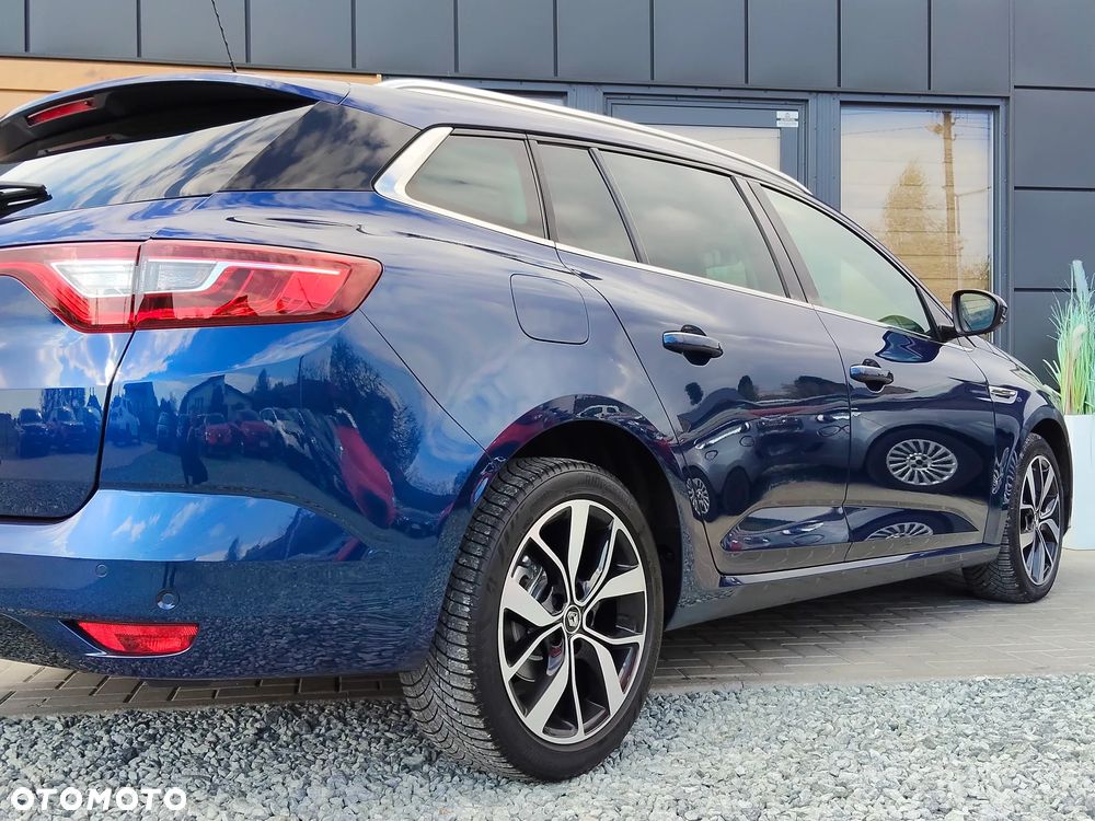 Renault Megane BLUE dCi 150 EDC BOSE EDITION - 37