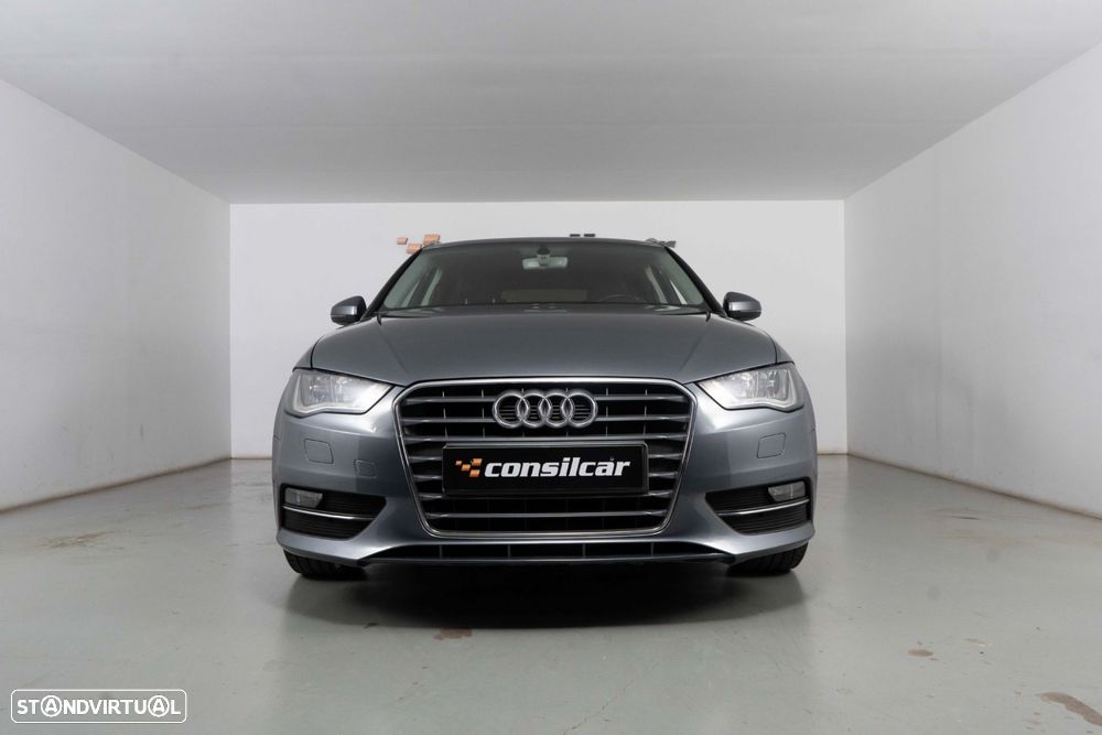 Audi A3 Sportback 1.6 TDI Sport - 4
