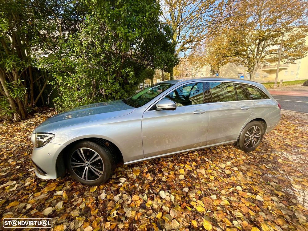 Mercedes-Benz E 220 d T 9G-TRONIC Avantgarde - 4