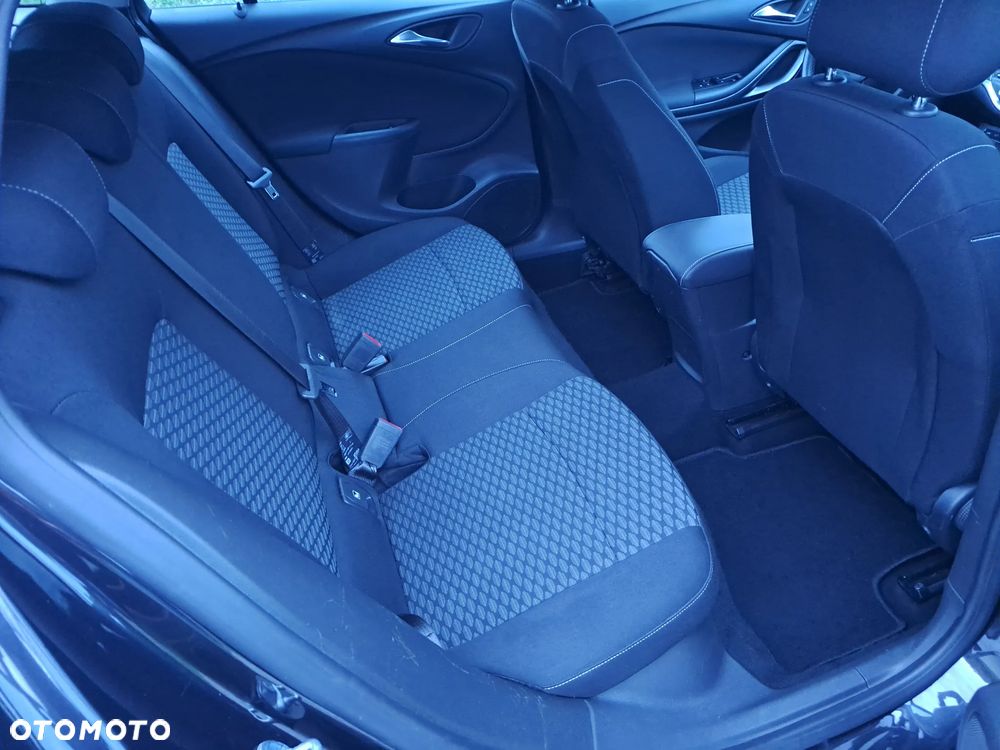 Opel Astra - 15