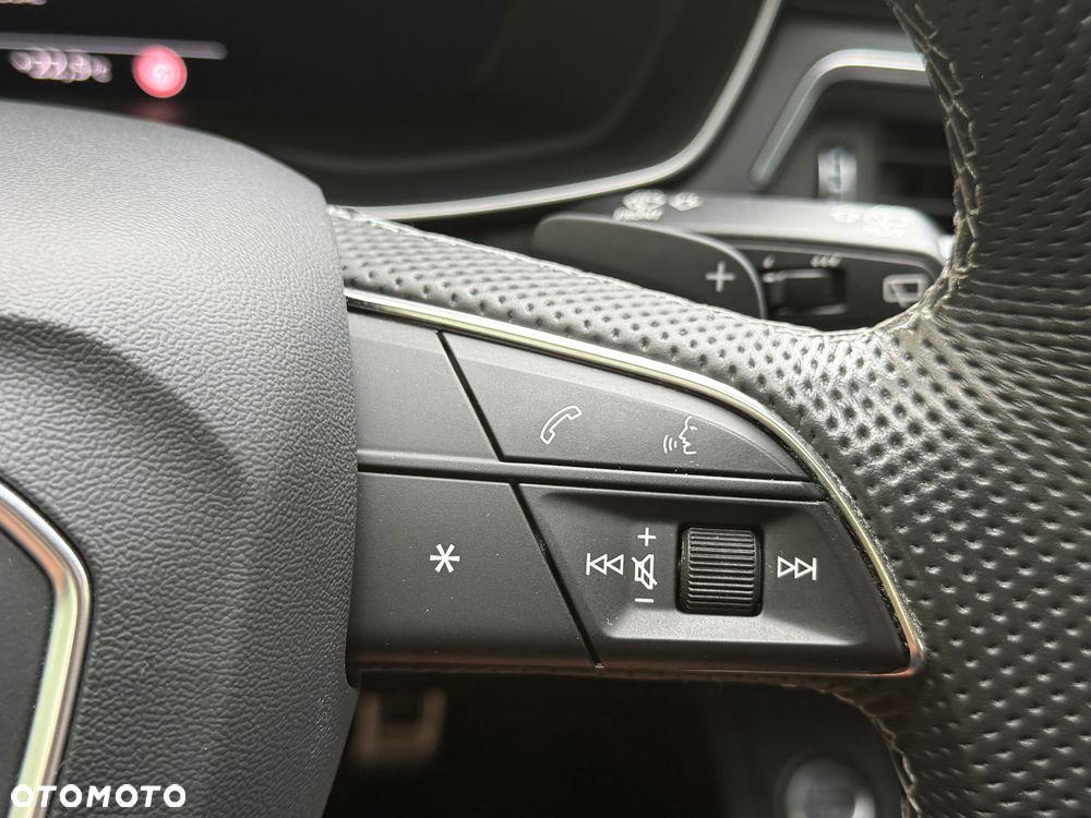 Audi A4 Avant 40 TFSI S tronic S line - 25