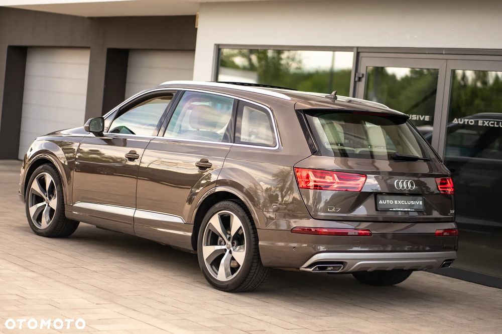 Audi Q7 - 19