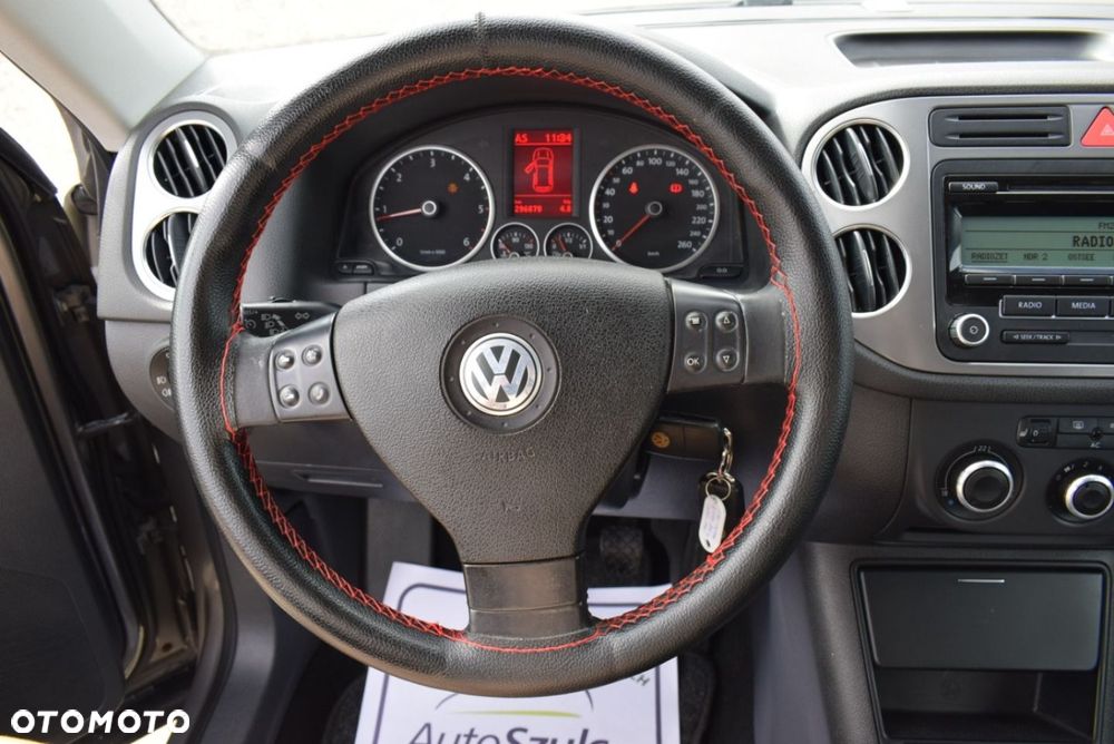 Volkswagen Tiguan - 24