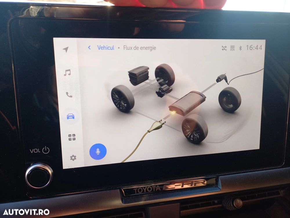 Toyota C-HR 2.0 PHEV 223 CP 4x2 CVT Dynamic - 23