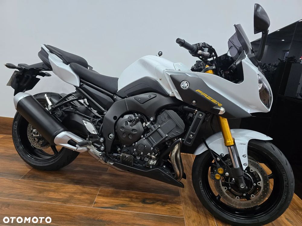 Yamaha FZ - 1
