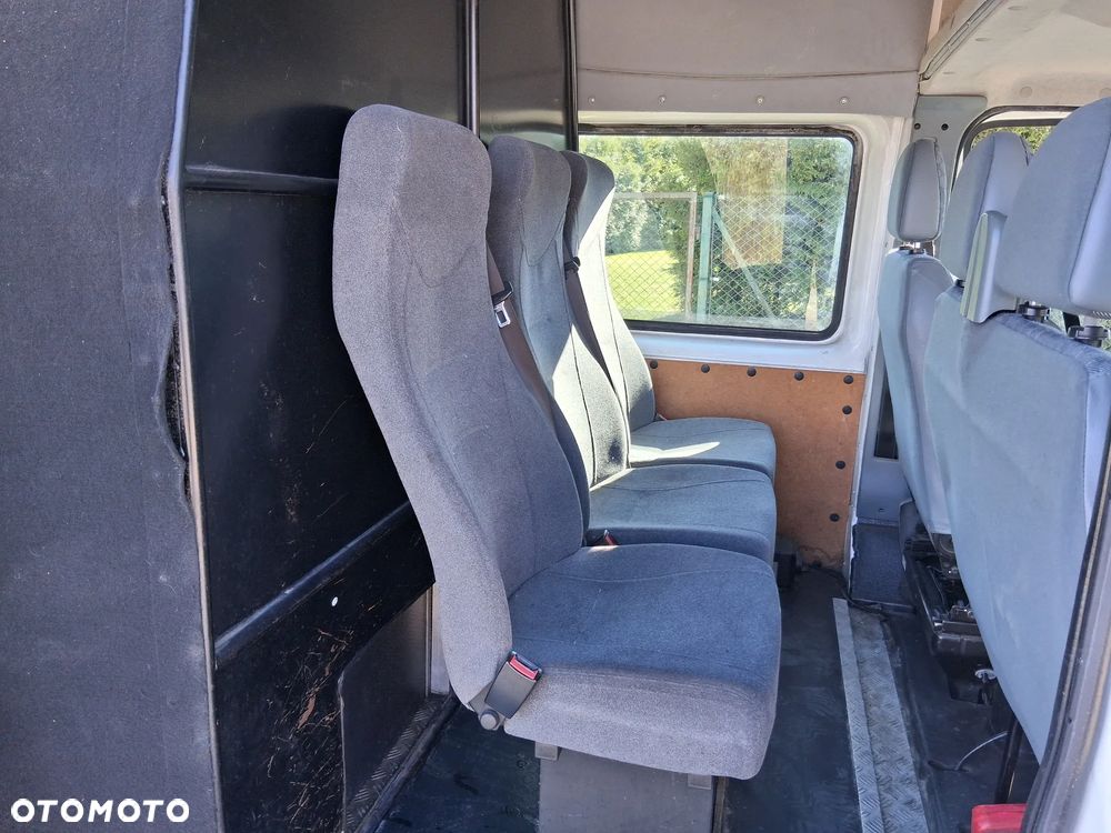 Ford Transit - 8