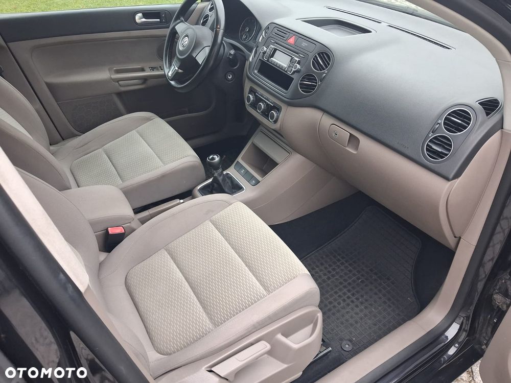 Volkswagen Golf Plus - 19